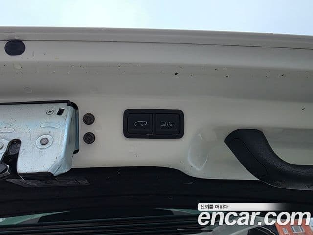 Hyundai Staria Modern, 2024 13