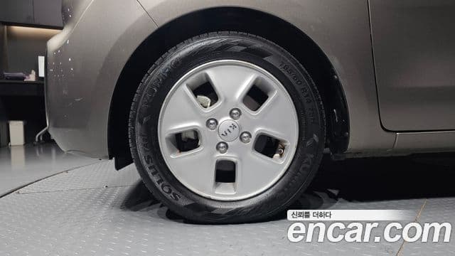 Kia The / новый New Ray Luxury, 2020 все фото