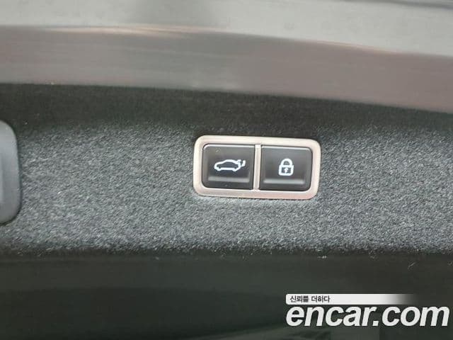 Genesis G90 (RS4) бензин 3.5 турбо AWD, 2023 10