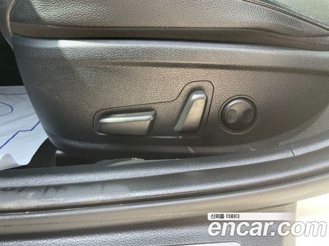 Kia K7 Premier 3.0 LPI Trendy(арендный автомобиль), 2020 16