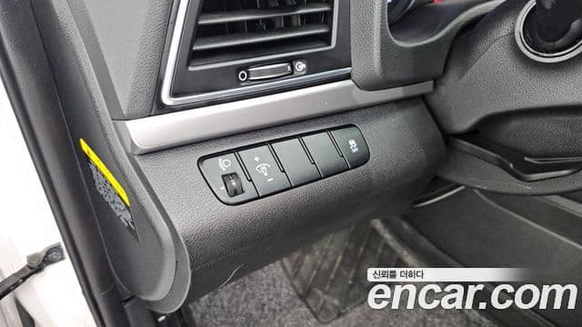 Hyundai Avante AD Special, 2016 16