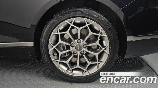 Genesis G80 (RG3) бензин 2.5 турбо AWD, 2023 все фото