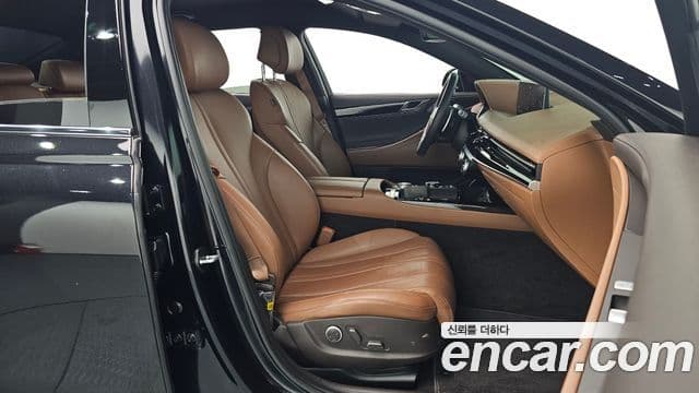 Genesis G80 (RG3) бензин 2.5 турбо AWD, 2023 10