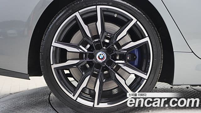 BMW 8시리즈 (G15) M850i xDrive Gran Coupe, 2023 8