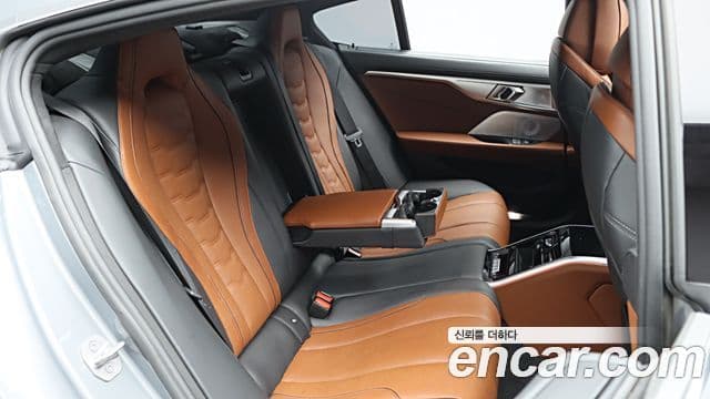 BMW 8시리즈 (G15) M850i xDrive Gran Coupe, 2023 15