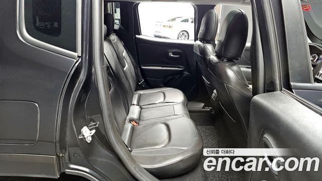 Jeep Renegade 2.4 Limited, 2021 11