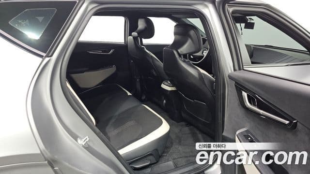 Kia EV6 GT Line, 2022 13