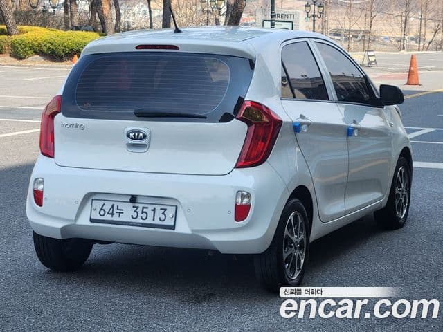 Kia All New Morning Deluxe, 2012 3