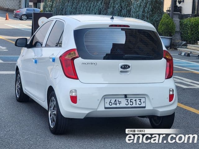 Kia All New Morning Deluxe, 2012 4