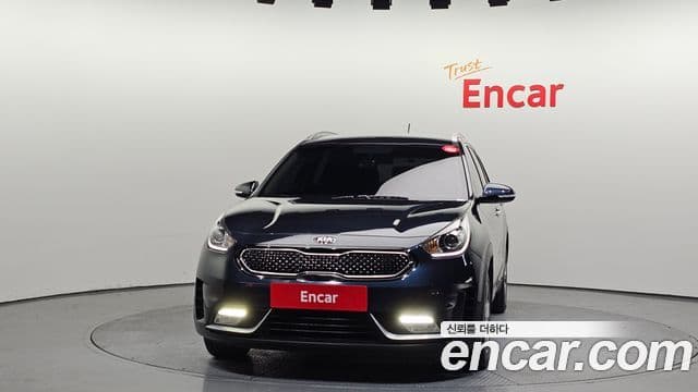Kia Niro Prestige, 2018 3