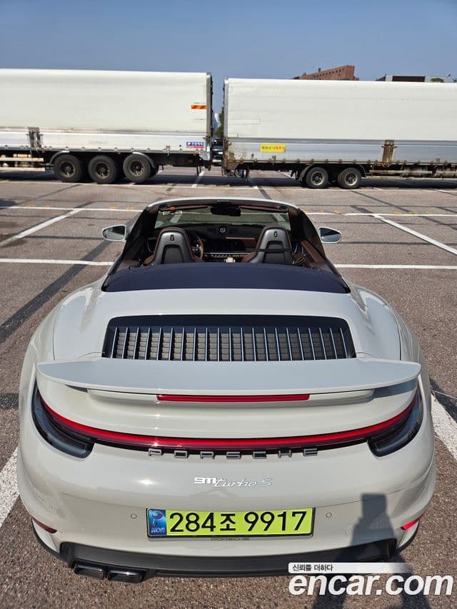 Porsche 911 (992) турбо S кабриолет, 2023 3