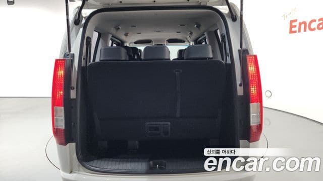 Hyundai Staria Modern, 2023 20