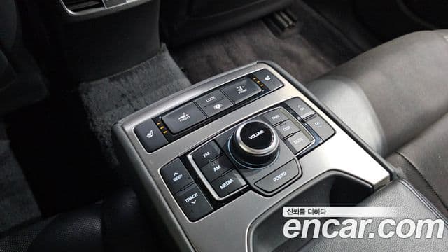 Hyundai Genesis DH G330 Premium AWD, 2015 18