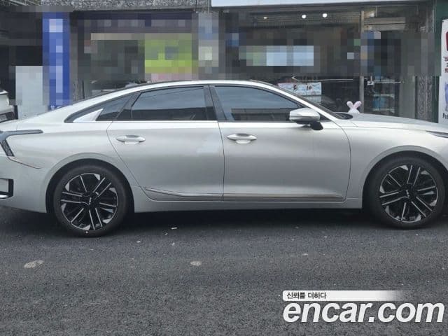 Kia The / новый New K8 Signature, 2025 2