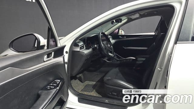 Kia K5 3세대 Trendy, 2020 10