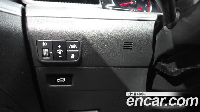 Kia K5 3세대 Trendy, 2020 18