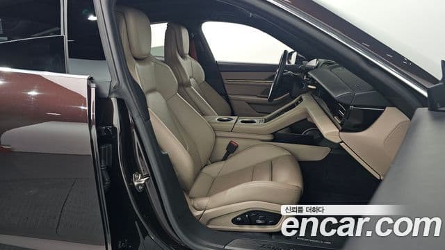 Porsche 타이칸 4S, 2021 10
