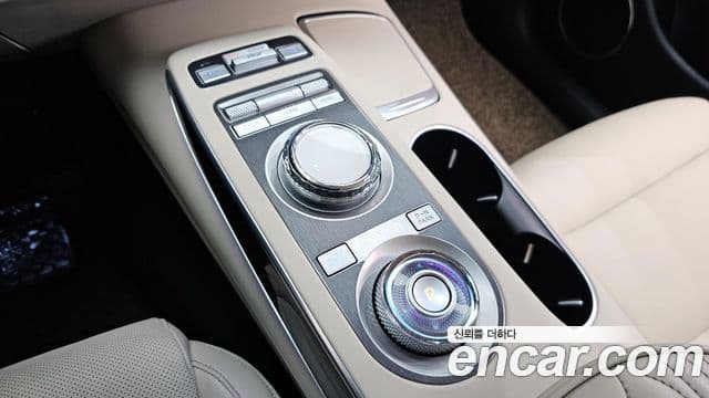 Genesis GV70, 2021 9