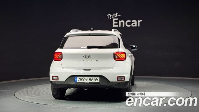 Hyundai Venue 1.6 Flux, 2023 4