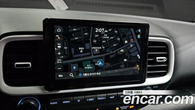 Hyundai Venue 1.6 Flux, 2023 14