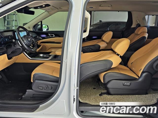 Kia Carnival 4세대 Signature, 2021 10