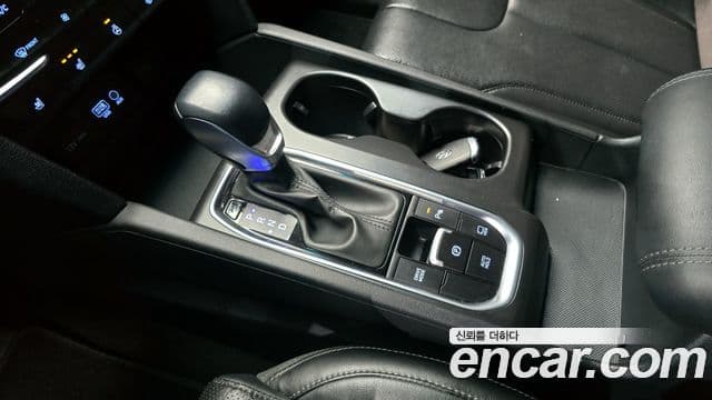 Hyundai Santa Fe TM Exclusive, 2020 9