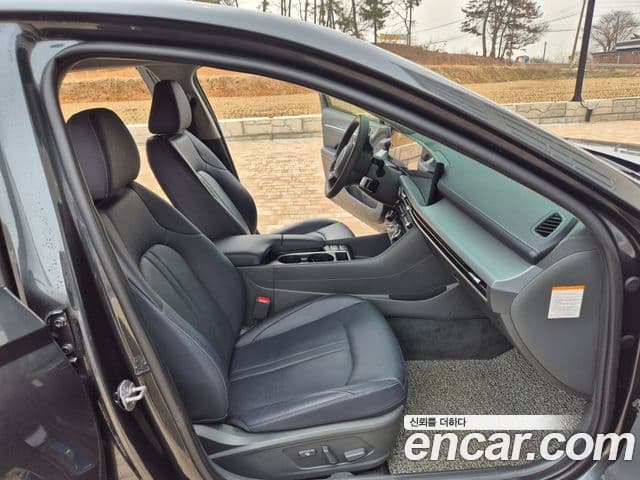 Hyundai Sonata D Edge гибрид(DN8) Exclusive, 2024 17