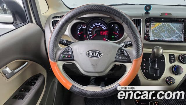 Kia Ray Luxury, 2013 13