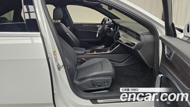 Audi A6 (C8) Premium, 2023 11