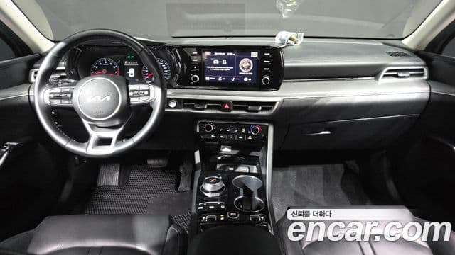 Kia K5 3세대 Standard, 2023 7