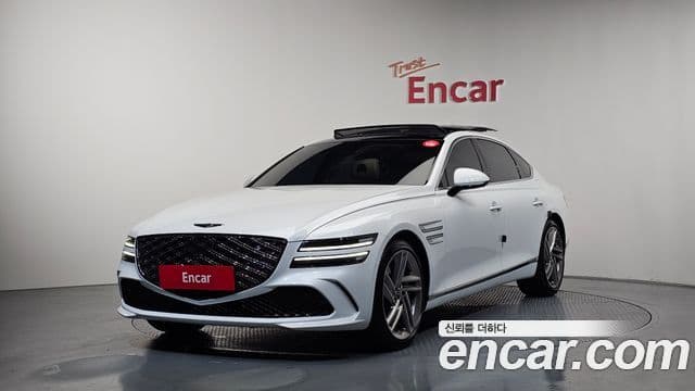 Genesis G80 (RG3) бензин 2.5 турбо AWD, 2025 1
