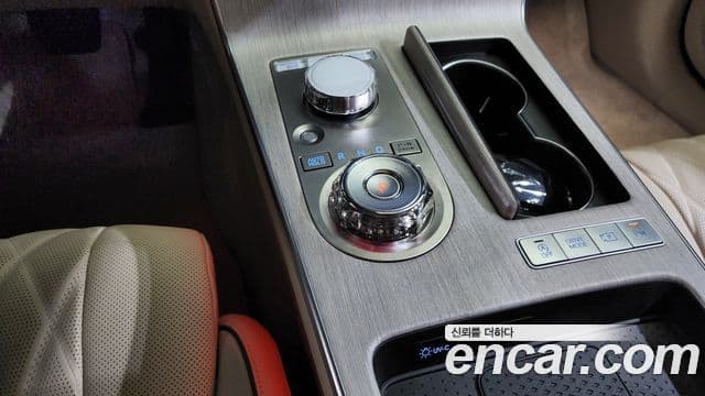 Genesis G80 (RG3) бензин 2.5 турбо AWD, 2025 9