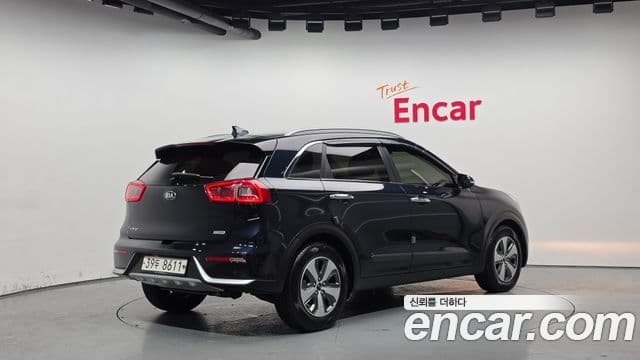 Kia Niro Prestige, 2018 2