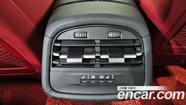 Maserati 기블리 3세대, 2022 18