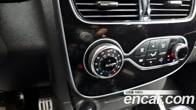 Renault Korea(Samsung) 클리오 intense, 2018 16