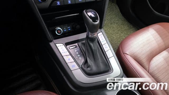 Hyundai Avante AD Premium, 2018 9