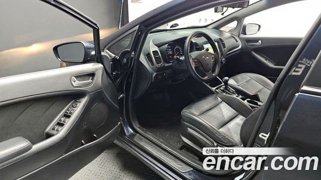 Kia The / новый New K3 Deluxe, 2016 10