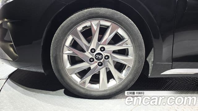 Hyundai The / новый New Grandeur IG гибрид Calligraphy, 2020 все фото