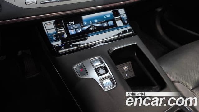 Hyundai The / новый New Grandeur IG гибрид Calligraphy, 2020 9