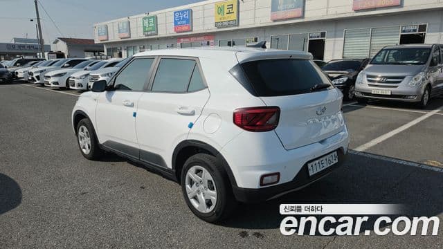 Hyundai Venue 1.6 Smart, 2020 4