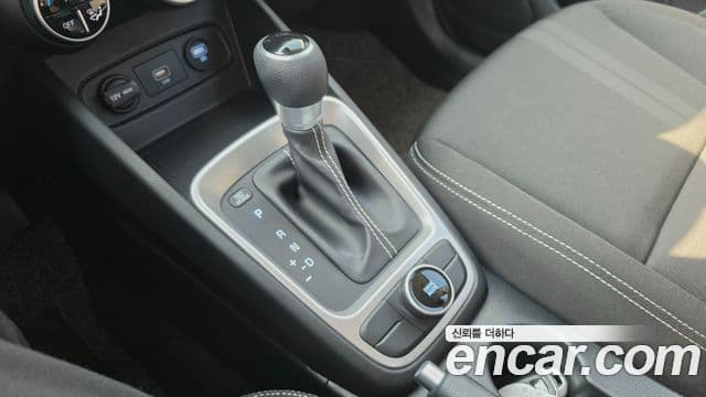 Hyundai Venue 1.6 Smart, 2020 11