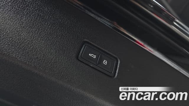 Audi RSQ8 (4M), 2023 19