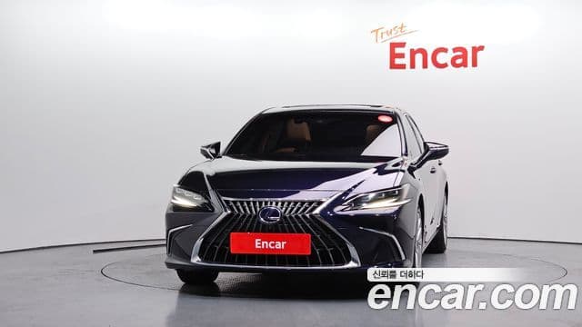 Lexus ES300h 7세대 Executive, 2022 3