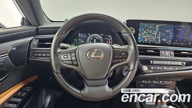 Lexus ES300h 7세대 Executive, 2022 12