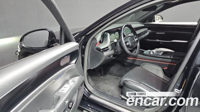 Genesis G90 (RS4) бензин 3.5 турбо AWD, 2023 10