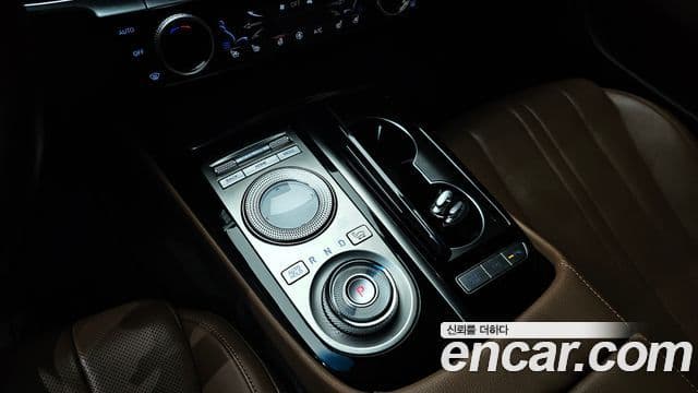 Genesis G80 (RG3) бензин 2.5 турбо 2WD, 2021 9