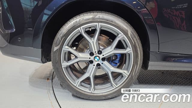 BMW X6 (G06) xDrive40i M Sport, 2020 все фото