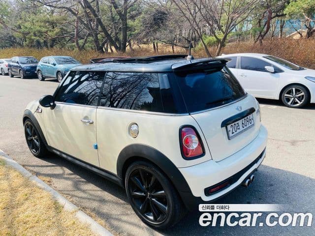 Mini Cooper S 2세대, 2011 19