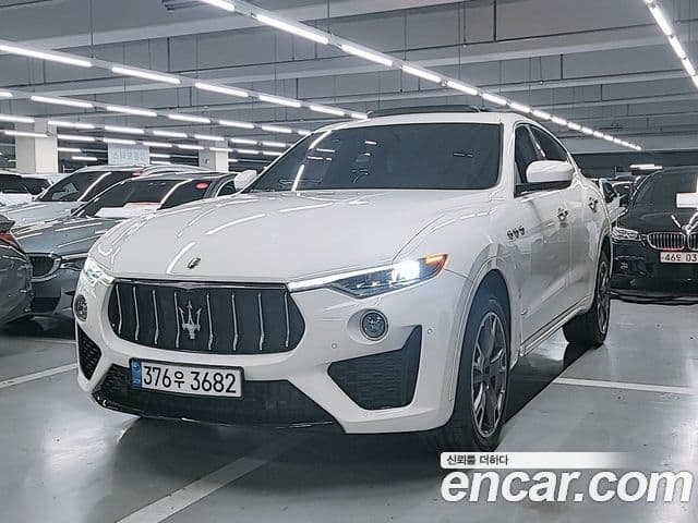 Maserati Levante 3.0 AWD GranSport, 2020 1