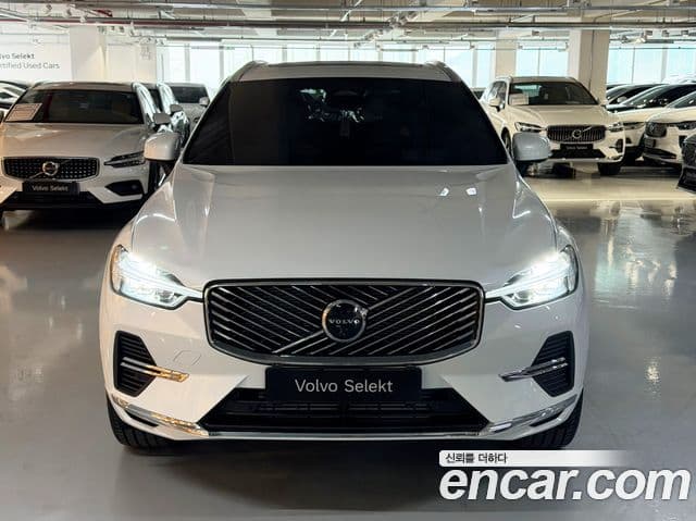 Volvo XC60 2세대 T8 Ultra Bright, 2026 3